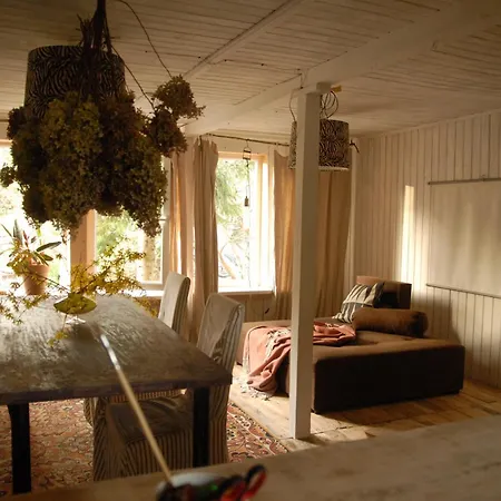 Peleka Maja, Summer House For Cosy Myza Brenguli