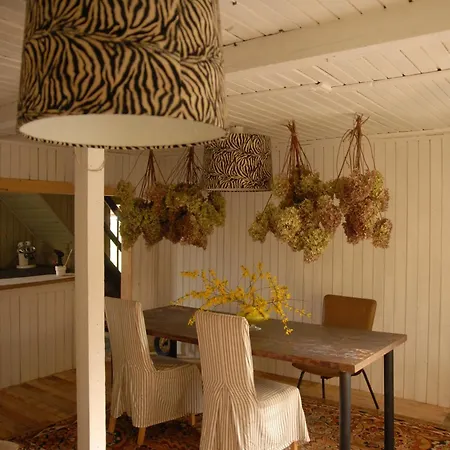 Peleka Maja, Summer House For Cosy * Myza Brenguli